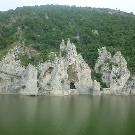 Rastovets Penzion Asparukhovo (Varna)